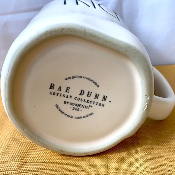 NWOT Rae Dunn Halloween Trick or Treat Coffee Mug - Picture 4 of 4